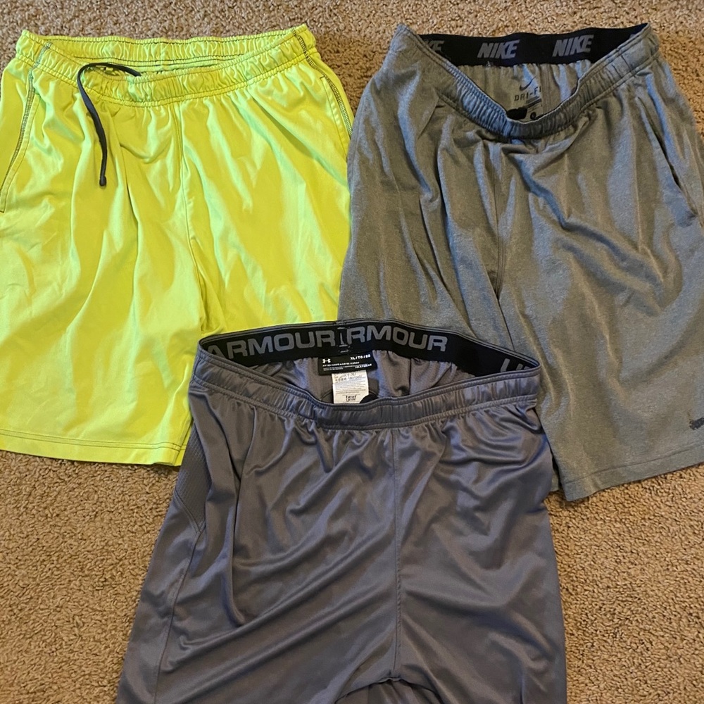 Men’s workout pants and shorts